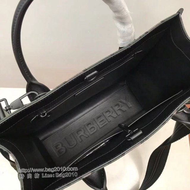Burberry專櫃新款男包 巴寶莉TB專屬標識圖案提花手提包 男士托特包  db1234